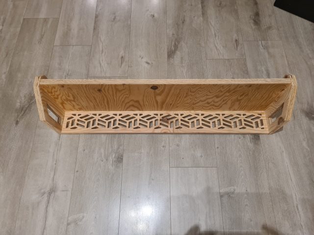 Étagère Pin Radiata — Creabais, mobilier sur-mesure