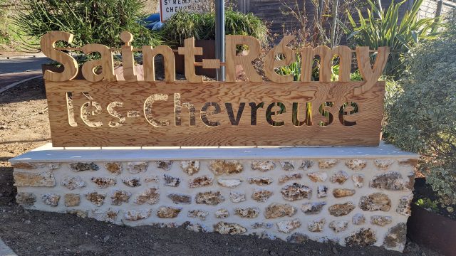 Lettrage Entrée Ville St Remy — Creabais, mobilier sur-mesure